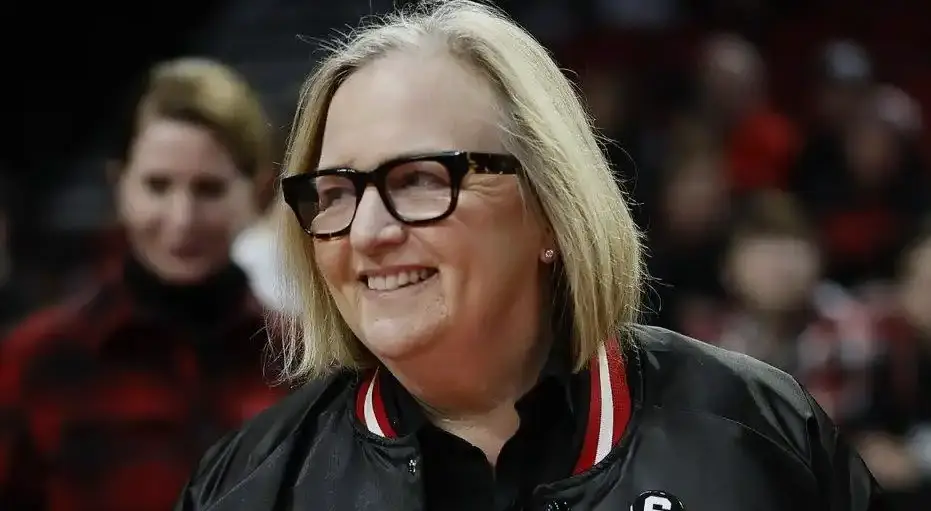 div, 成为大股东 div, 成为大股东