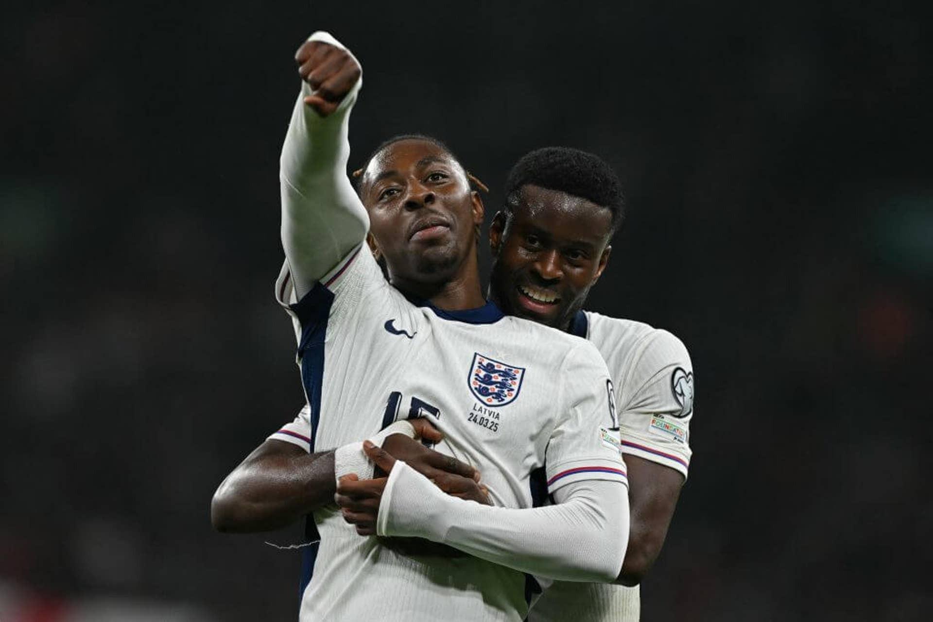 西主场拿一, bf, 格拉斯纳还