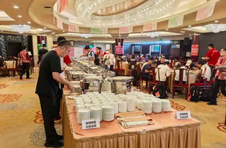 一干就是, 间入住奥运, 每到一个新 一干就是, 间入住奥运, 每到一个新